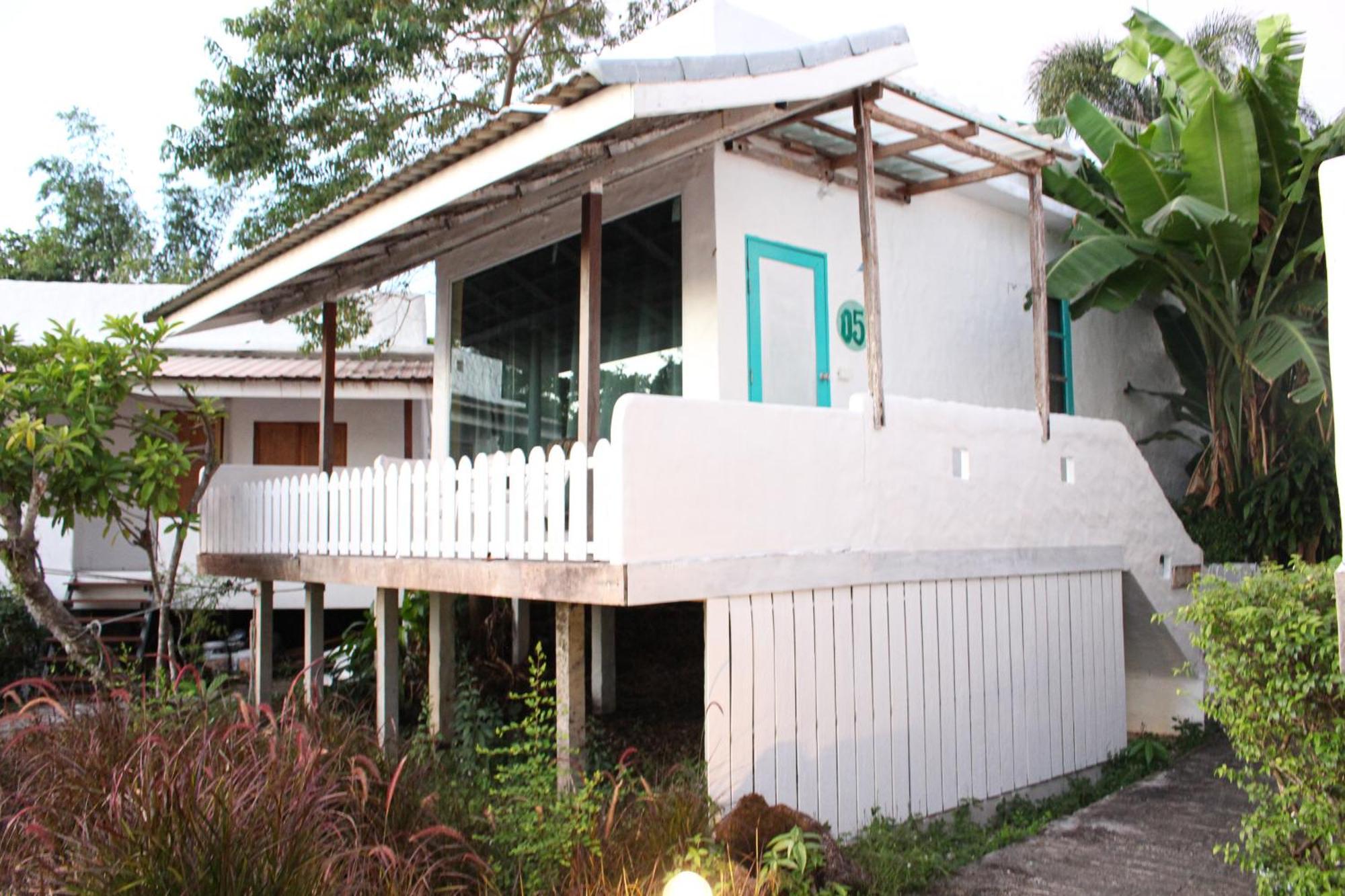 Capital O 75411 Navagio​ Boutique​ Koh​ Chang​ Hotel Trat Exterior photo